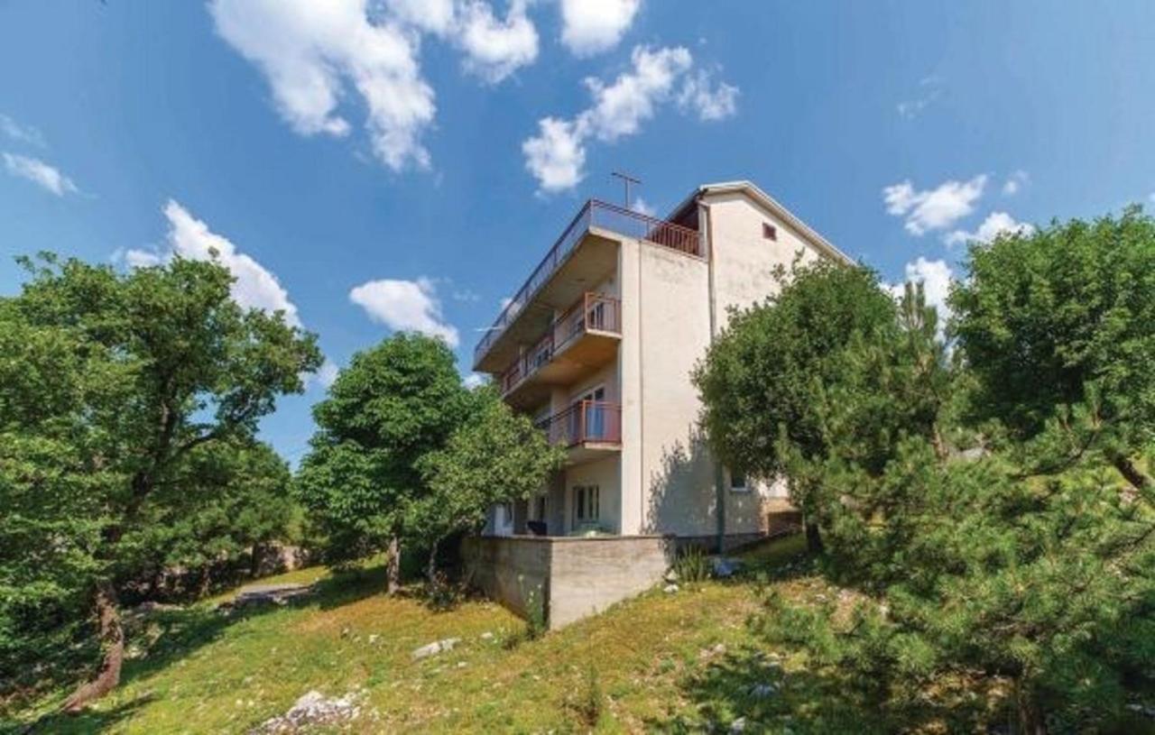 Big White Apartment Novi Vinodolski Extérieur photo